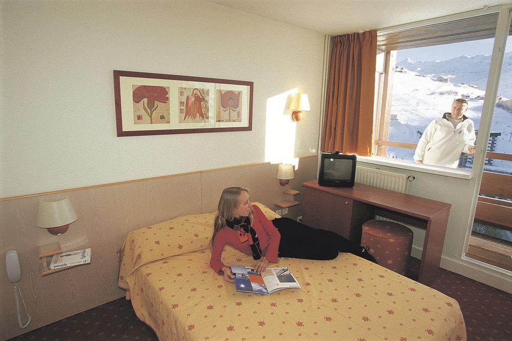 Belambra Clubs Residence Les Menuires - Le Hameau Des Airelles Сен-Мартен-дьо-Белвил Екстериор снимка
