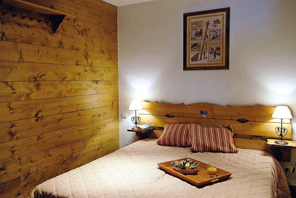Belambra Clubs Residence Les Menuires - Le Hameau Des Airelles Сен-Мартен-дьо-Белвил Екстериор снимка