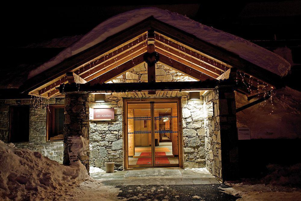 Belambra Clubs Residence Les Menuires - Le Hameau Des Airelles Сен-Мартен-дьо-Белвил Екстериор снимка
