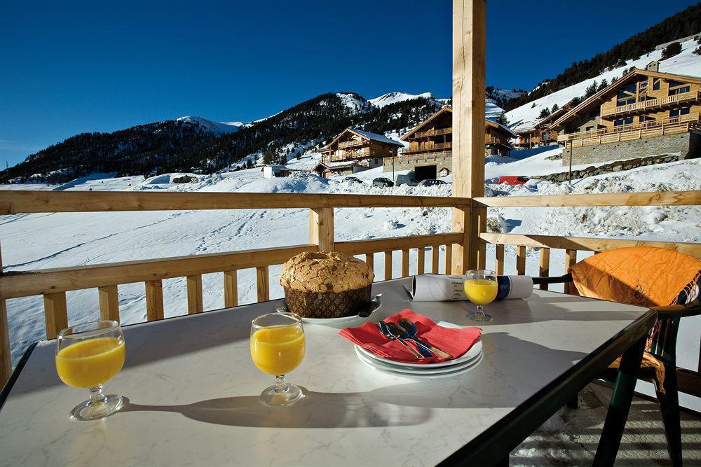 Belambra Clubs Residence Les Menuires - Le Hameau Des Airelles Сен-Мартен-дьо-Белвил Екстериор снимка