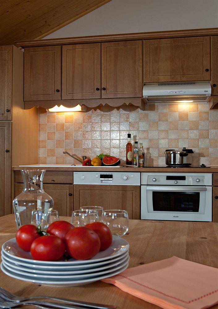 Belambra Clubs Residence Les Menuires - Le Hameau Des Airelles Сен-Мартен-дьо-Белвил Екстериор снимка